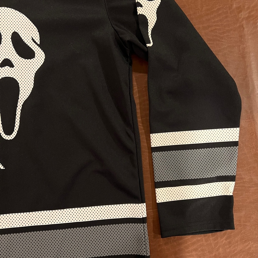 Scream Ghost Face Jersey - Size Small - image 4